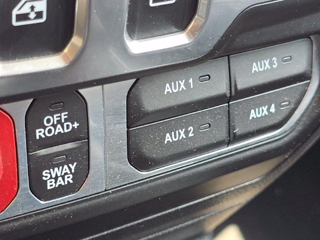 Used 2021 Jeep Wrangler Rubicon AWD/4WD image 29