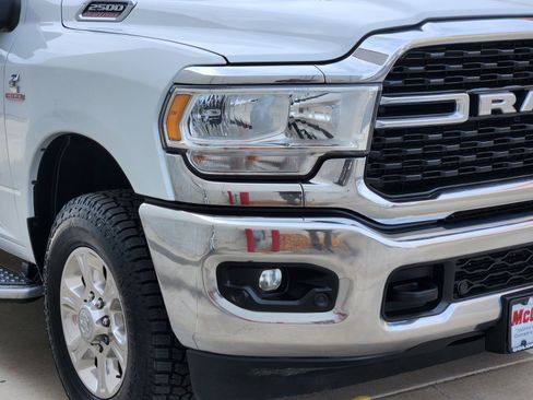 Used 2024 RAM 2500 Big Horn w/ Off Road Package image 10