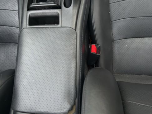 Used 2003 Honda S2000 image 31