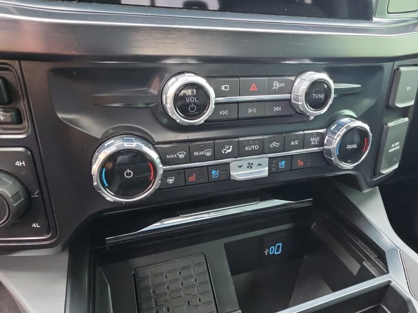 Used 2026 Ford F250 Lariat w/ Chrome Package AWD/4WD image 29