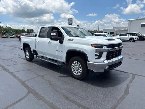 Used 2022 Chevrolet Silverado 2500 LT w/ Convenience Package AWD/4WD image 7
