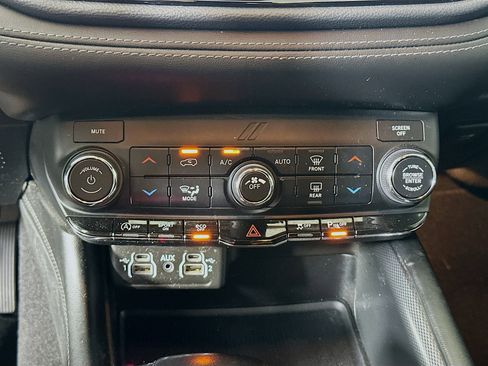 Used 2021 Dodge Durango GT w/ Blacktop Package RWD image 23