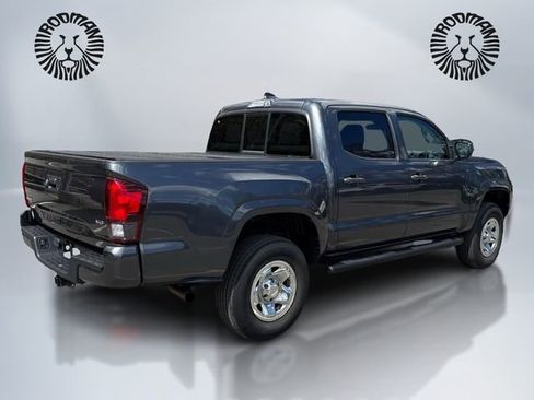 Used 2020 Toyota Tacoma SR AWD/4WD image 5