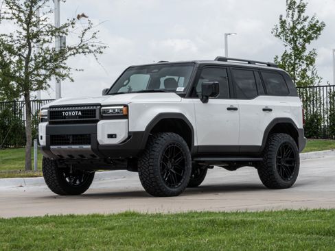 Used 2026 Toyota Land Cruiser AWD/4WD image 5