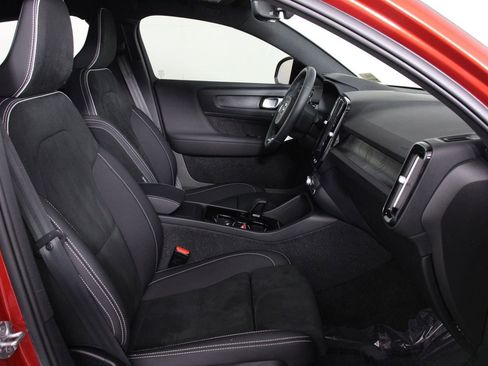 Certified 2023 Volvo C40 P8 Recharge Plus w/ Climate Package image 27