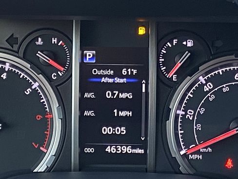 Certified 2024 Toyota 4Runner TRD Off-Road Premium image 23