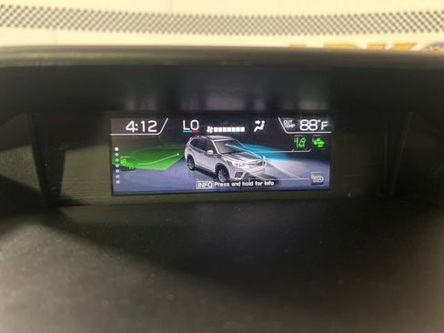 Used 2023 Subaru Forester Premium AWD/4WD image 24