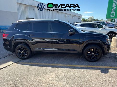 Used 2019 Volkswagen Atlas SE w/ Towing Package FWD image 3