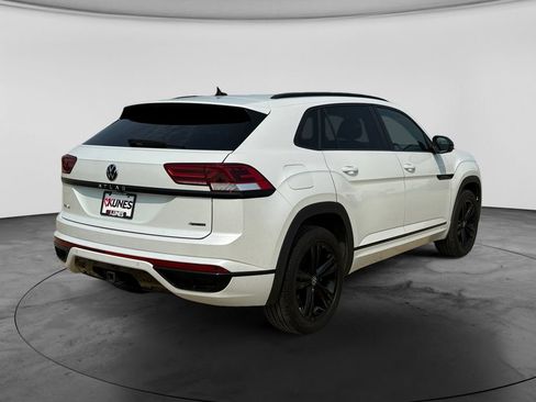 Used 2023 Volkswagen Atlas Cross Sport SEL R-Line AWD/4WD image 10