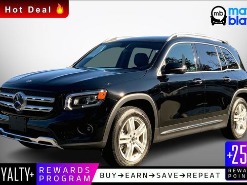 Used 2023 Mercedes-Benz GLB 250 4MATIC image 1