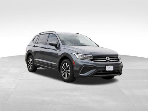 Used 2022 Volkswagen Tiguan S w/ IQ.Drive Package FWD image 1
