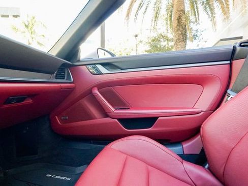 Used 2021 Porsche 911 Carrera image 75