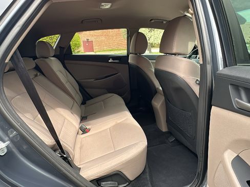 Used 2019 Hyundai Tucson SE image 25