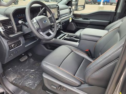 New 2026 Ford F350 4x4 Crew Cab DRW Super Duty image 10