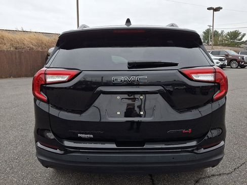 Used 2023 GMC Terrain AT4 image 5