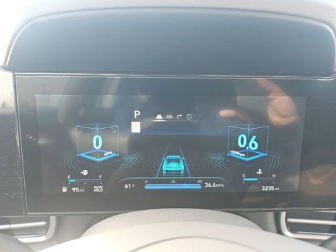 Certified 2025 Hyundai Elantra SEL w/ Cargo Package image 12