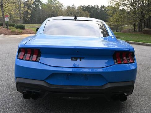 Used 2024 Ford Mustang GT Premium image 6