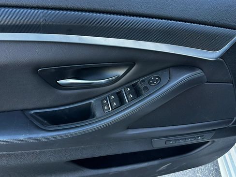 Used 2014 BMW M5 RWD image 17