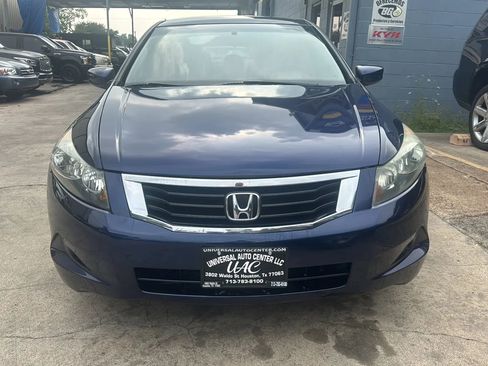 Used 2010 Honda Accord LX image 2