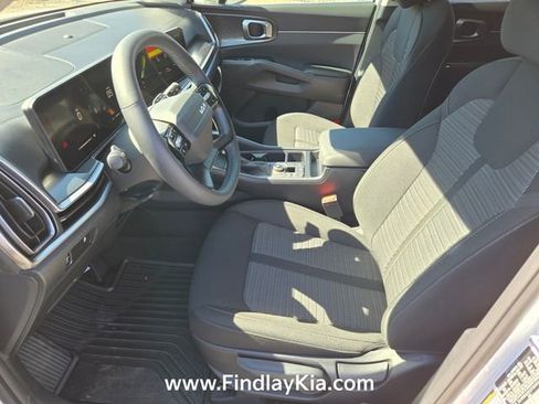 New 2026 Kia Sorento LX image 8