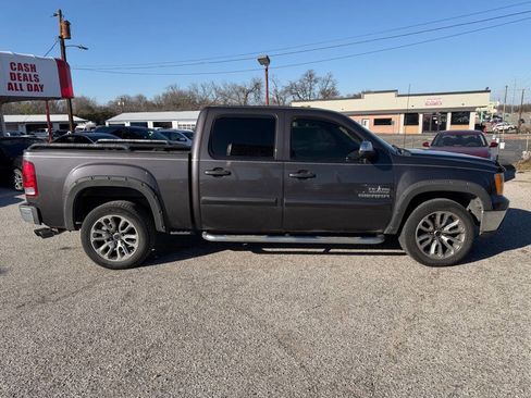 Used 2010 GMC Sierra 1500 SLE w/ Texas Edition image 8