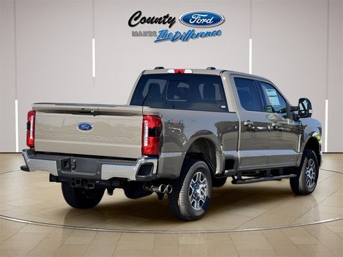 New 2026 Ford F250 Lariat w/ Lariat Premium Package image 26