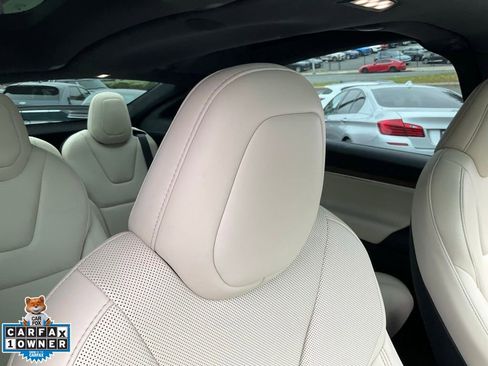 Used 2023 Tesla Model X AWD/4WD image 84