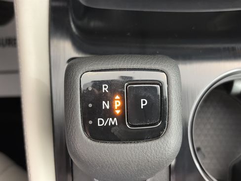 Certified 2023 Nissan Rogue SL AWD/4WD image 31