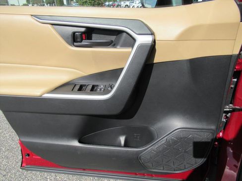 Used 2023 Toyota RAV4 LE image 20