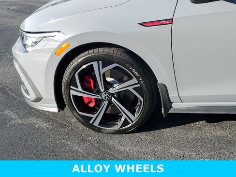 Used 2024 Volkswagen GTI SE image 9