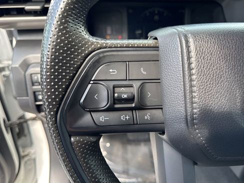 Used 2024 Toyota Tacoma SR image 11