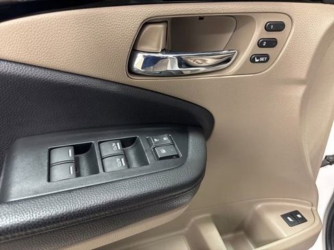 Used 2021 Honda Pilot Touring image 23