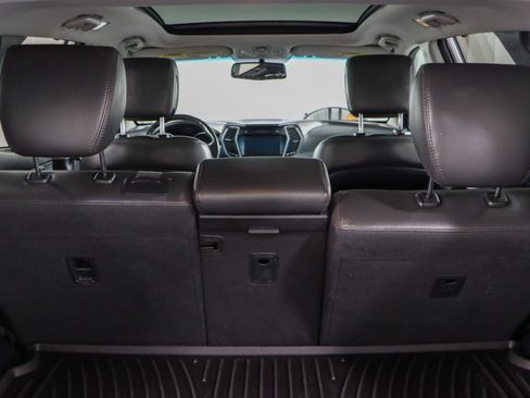 Used 2018 Hyundai Santa Fe Sport FWD image 30