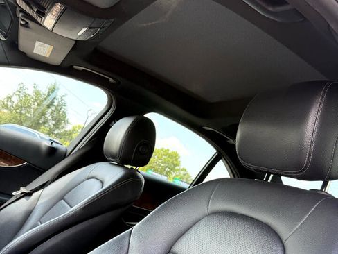Used 2018 Mercedes-Benz C 300 4MATIC Sedan w/ Premium Package image 29