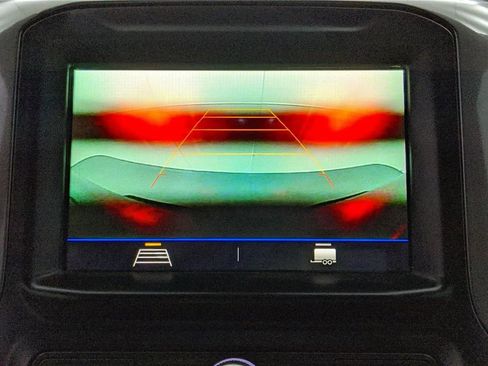 Used 2019 Chevrolet Silverado 1500 Custom w/ Custom Value Package image 21