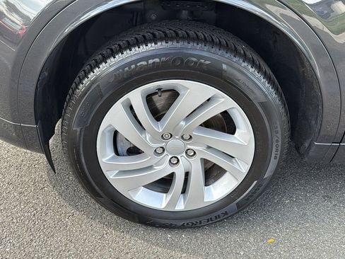 Used 2023 Land Rover Discovery Sport S R-Dynamic image 10