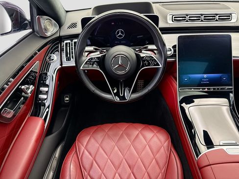 Used 2022 Mercedes-Benz S 580 4MATIC Sedan image 10