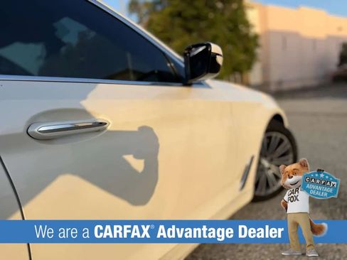 Used 2018 BMW 530i w/ Premium Package RWD image 5