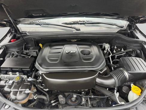 Used 2018 Jeep Grand Cherokee Overland w/ Interior Metal Package RWD image 38