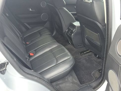Used 2016 Land Rover Range Rover Evoque SE AWD/4WD image 10