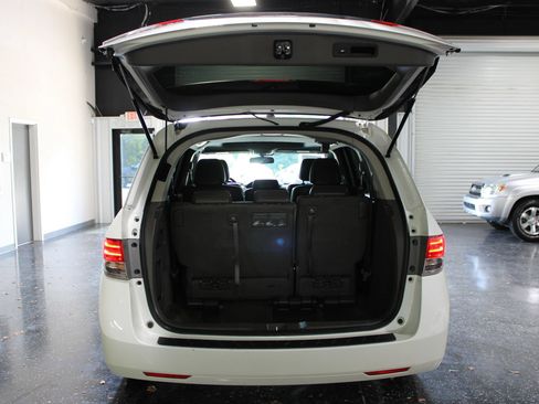 Used 2016 Honda Odyssey EX-L image 38
