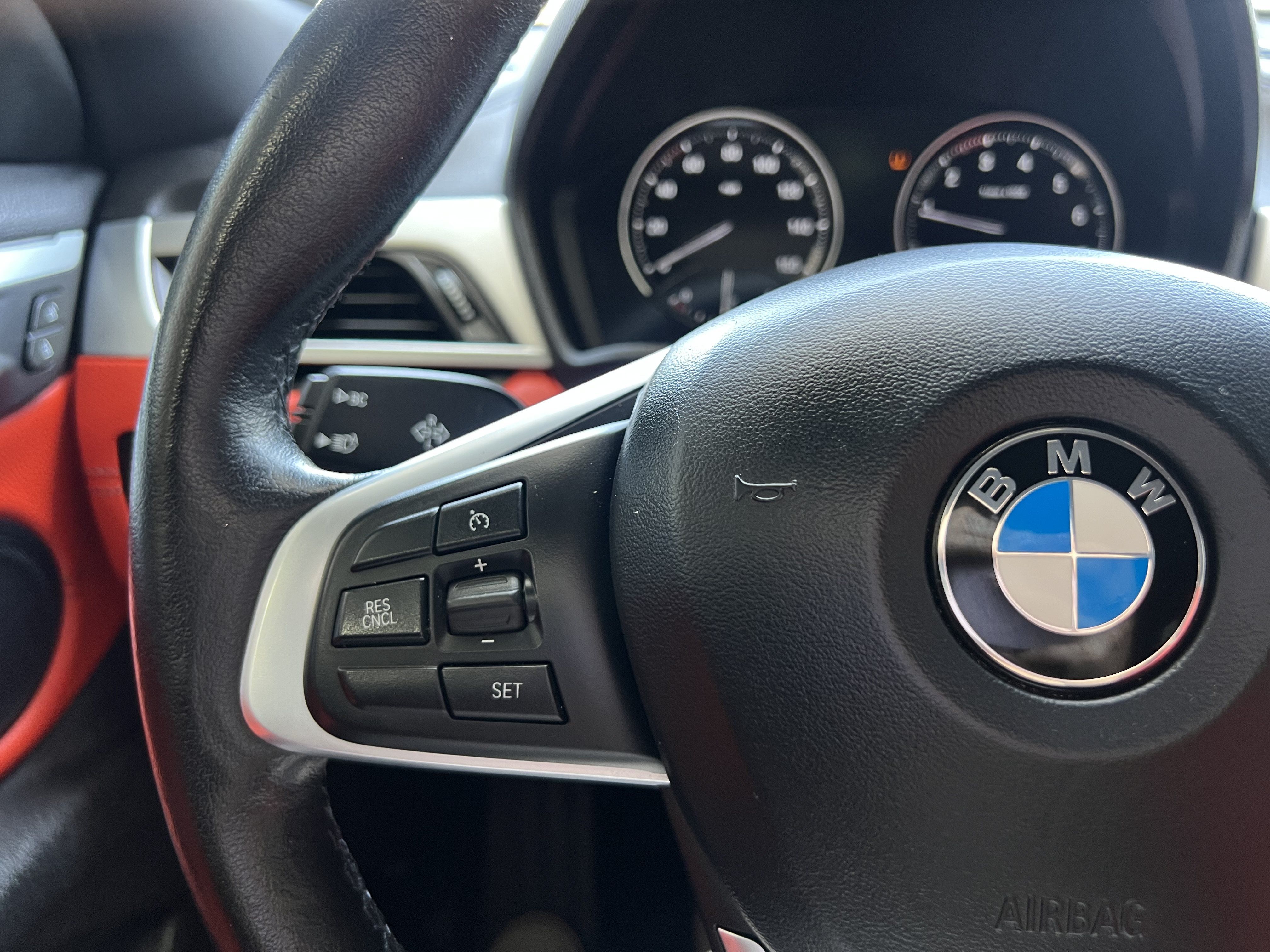 Used 2020 BMW X2 sDrive28i w/ Convenience Package FWD image 14