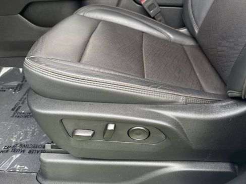 Used 2024 Chevrolet Tahoe High Country w/ Advanced Technology Package AWD/4WD image 12