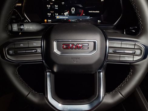 New 2026 GMC Canyon Elevation w/ Convenience Package RWD image 20