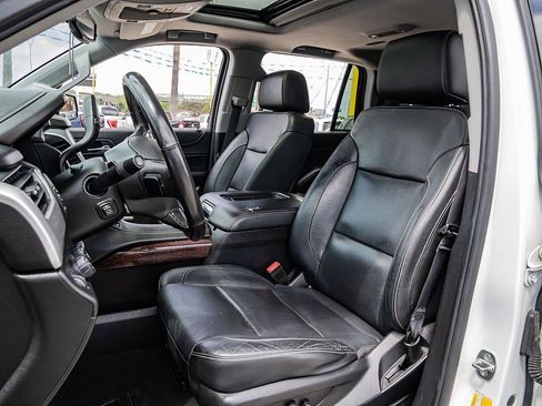 Used 2020 GMC Yukon SLT image 15