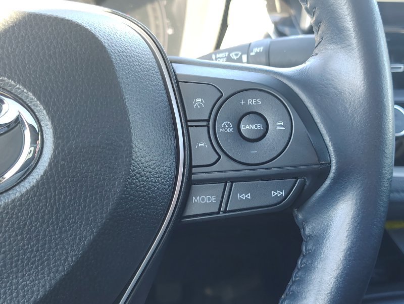 Used 2024 Toyota Corolla XSE FWD image 31