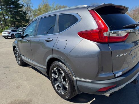 Used 2017 Honda CR-V Touring image 10