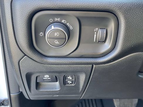 Used 2023 RAM 1500 Big Horn AWD/4WD image 19