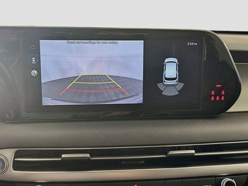 Used 2025 Hyundai Palisade SEL FWD image 23