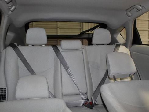 Used 2014 Toyota Prius Three image 16